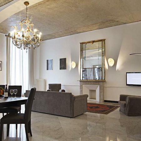 Ferienwohnung Consolata12 - Il Lusso Nel Centro Storico Di Torino Exterior foto